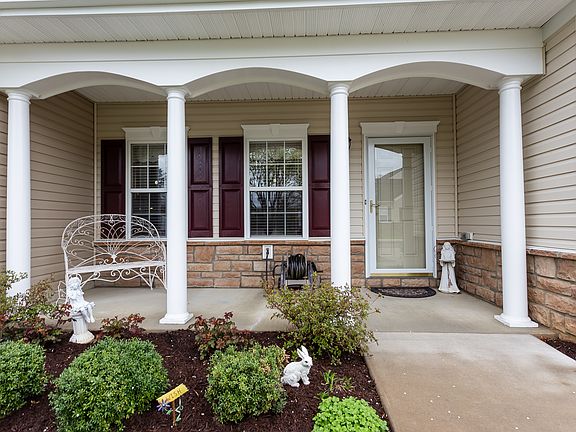 2nd image of 10205 Mill Creek Dr