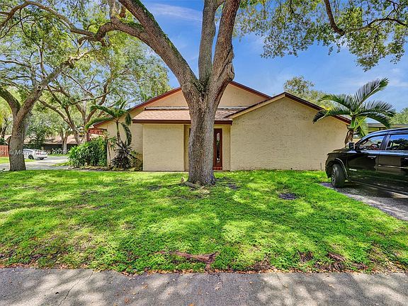 5th image of 1531 NW 98th Ave #1531