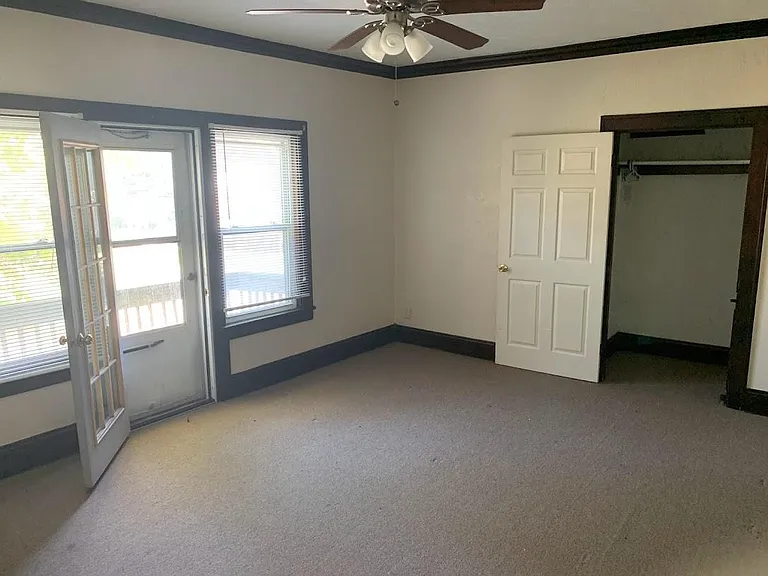 1503 Spring Rd — Photo 9