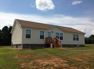 366 Riverview Rd, Madison Heights, VA 24572