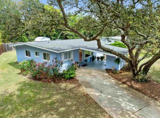 304 Norwich Dr, Gulf Breeze, FL 32561