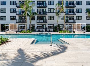2480 1st St #338, Fort Myers, FL 33901