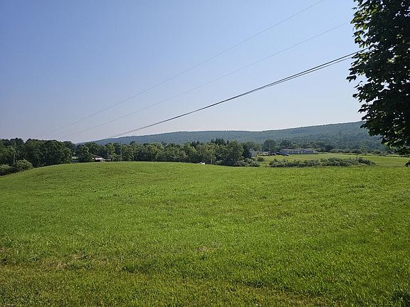 3rd image of 73XX Seven Valleys Rd