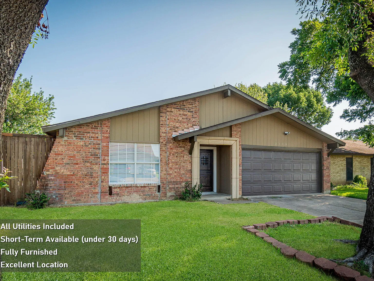 2309 Versailles Dr — Photo 2