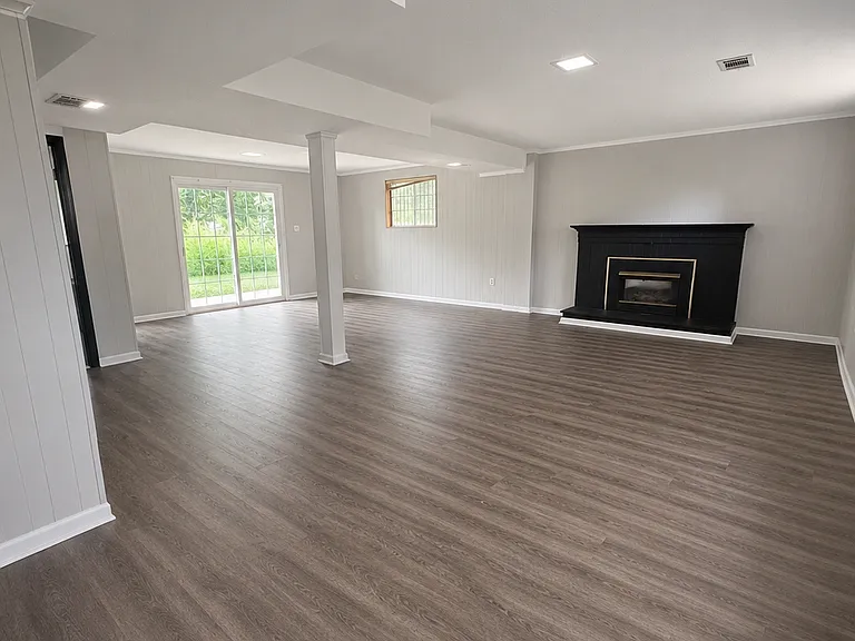 6003 Joyce Dr — Photo 10