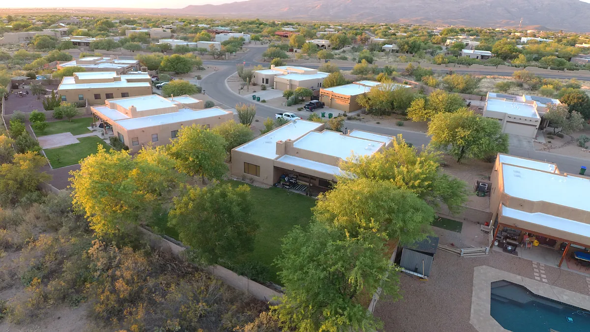 Building Photo - 9338 S Avenida Mochuelo