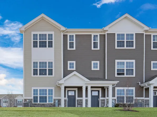 1560 Sequoia Way, Pingree Grove, IL 60140