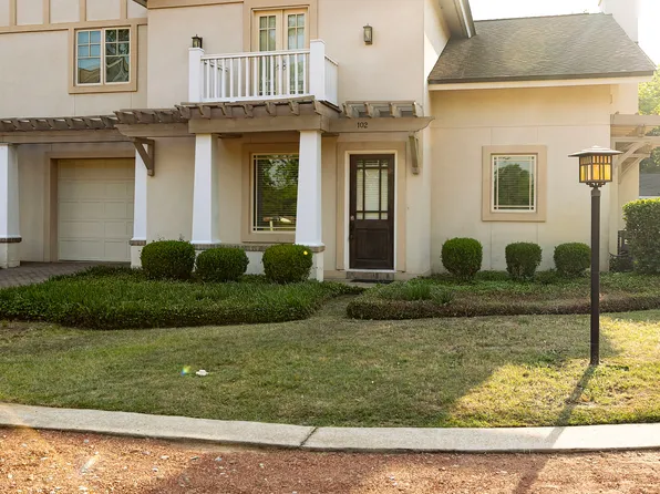 102 Arbor Ct, Dublin, GA 31021