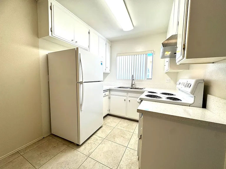 3967 Illinois St #9 — Photo 6