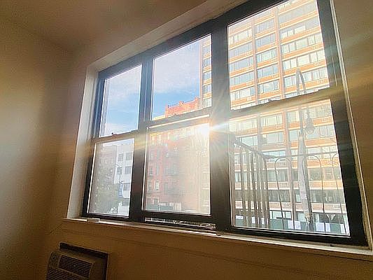 4th image of 338 E 14th St APT 2A