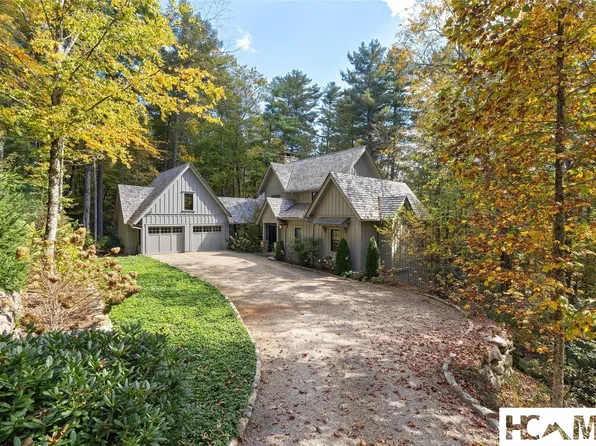 984 Chimney Top Trail, Cashiers, NC 28717