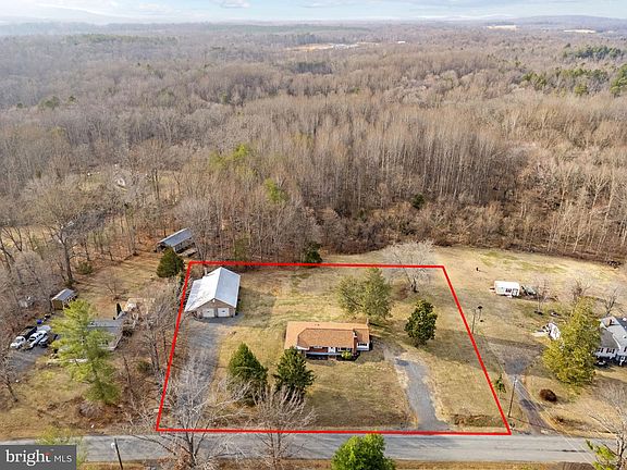 3rd image of 9377 General Winder Rd