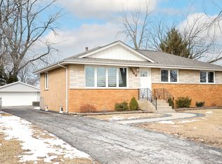 7546 S 78th Ct, Bridgeview, IL 60455