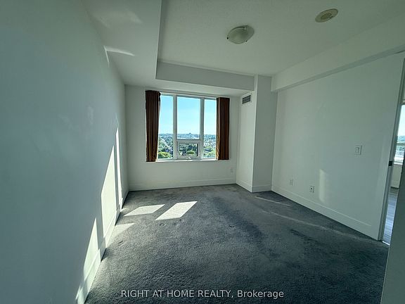 5th image of 1215 Bayly St #1009