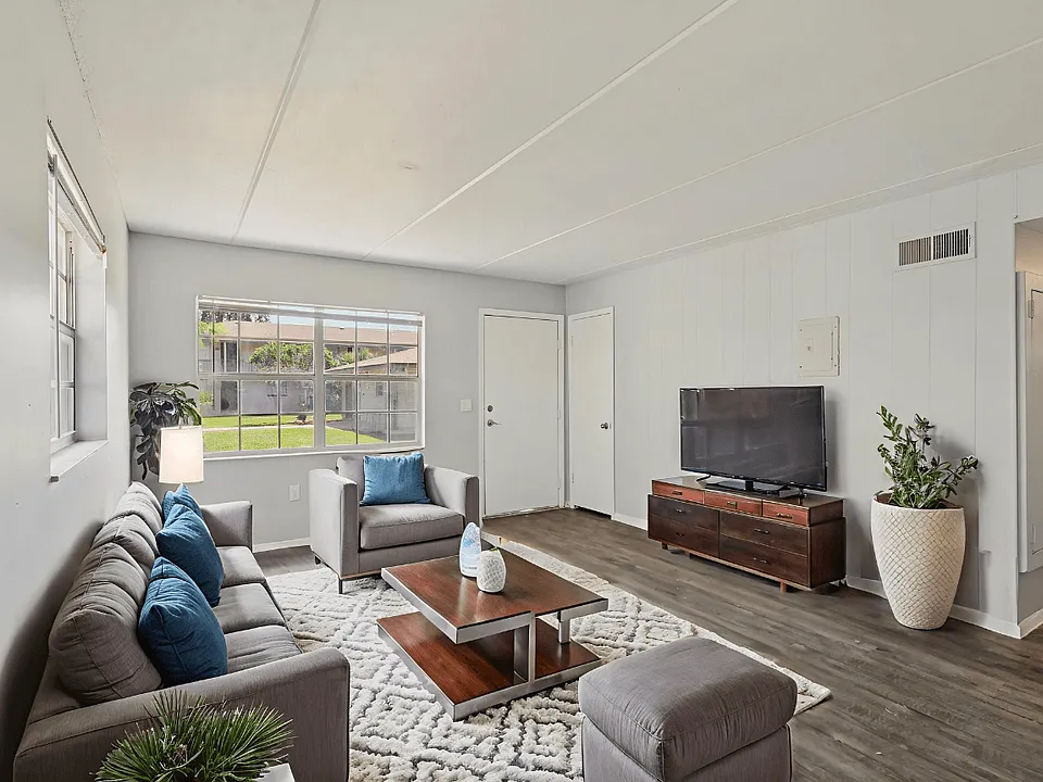 Tanglewood Apartment Homes