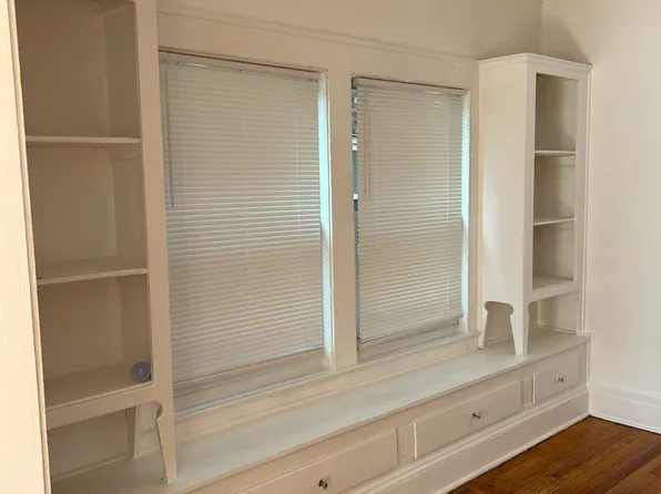 3443 E 149th St #2, Cleveland, OH 44120