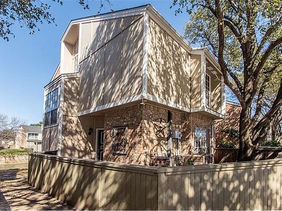 2nd image of 2311 Southlake Ct