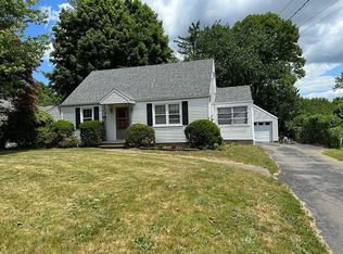 479 High St, Milford, CT 06461