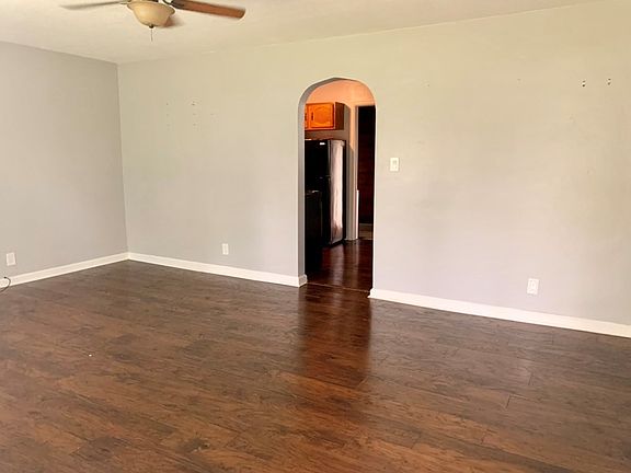 2nd image of 601 E Patterson St