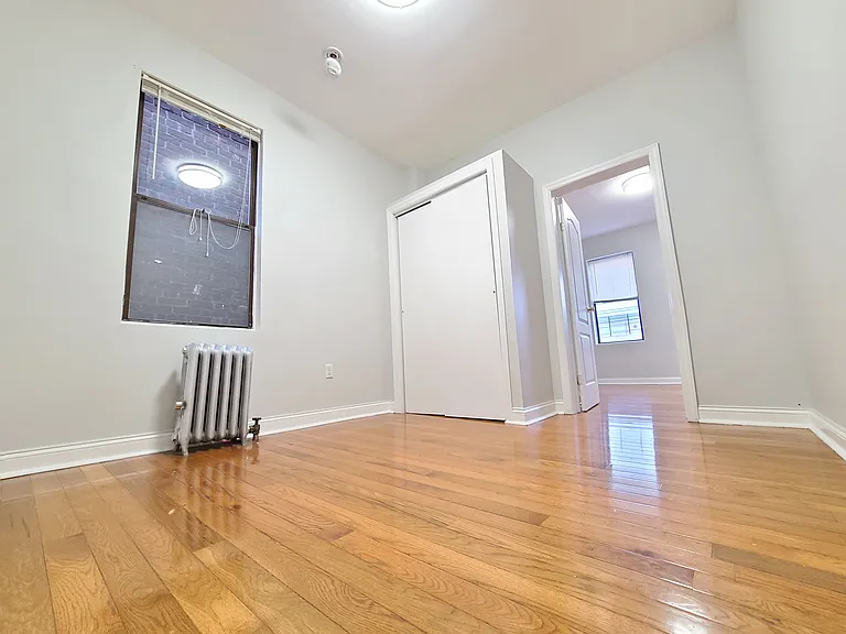 6308 Broadway #5E — Photo 7