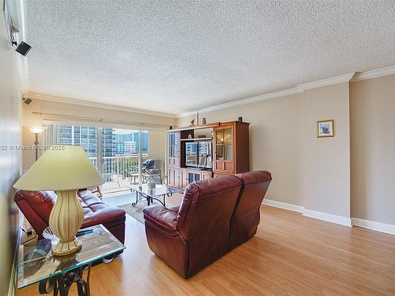 3rd image of 1985 S Ocean Dr APT 6J
