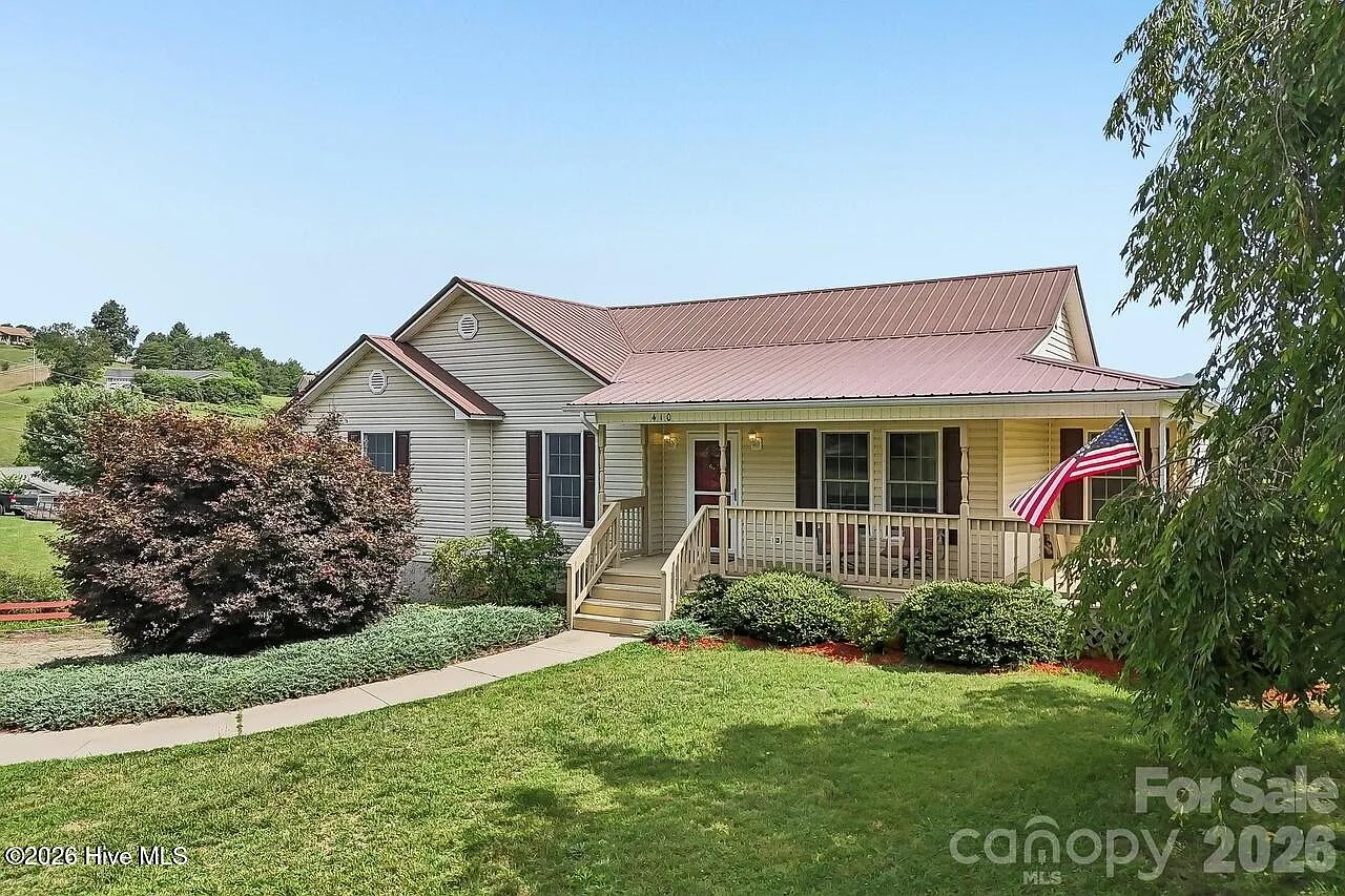 3 bed, 3.0 bath, $1,500 — Photo 4