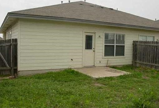 3rd image of 2817 Southampton Way APT A