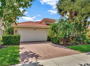 1896 Grey Falcon Cir SW, Vero Beach, FL 32962