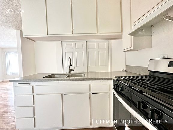 3rd image of 333 S Virgil Ave #212A