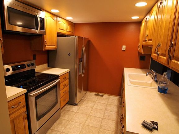 2nd image of 2009 Platte Dr