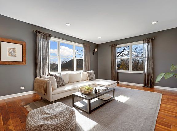 5th image of 693 Braintree Ln