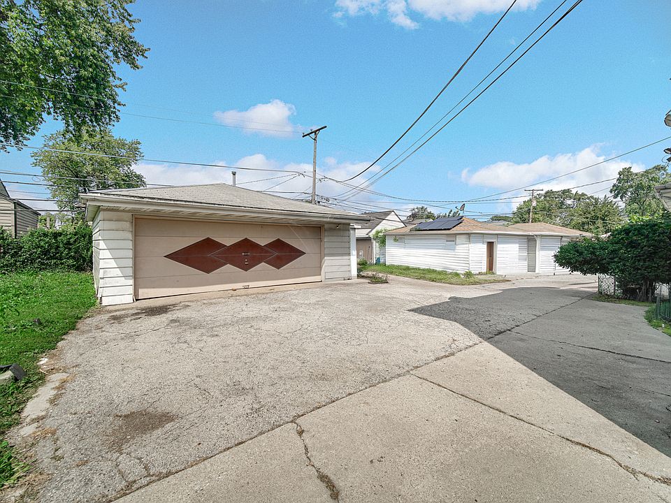 2nd image of 1306 N 36th Ave