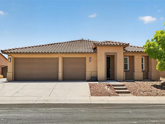 5th image of 5761 E Badlands Ln
