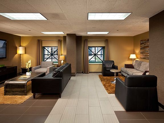 5th image of 1 W Superior St APT 1709