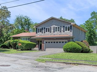 24 Gerald Rd, Marblehead, MA 01945