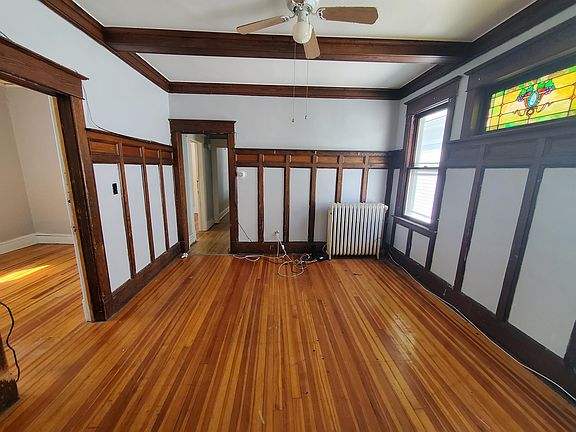 5th image of 823 Myrtle Ave #2