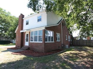 10 Colonial Pl, Newport News, VA 23601