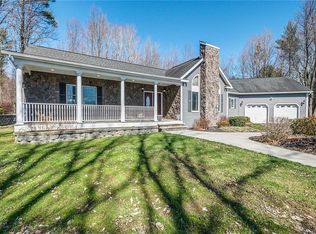 34 Hawthorne Rd, Fulton, NY 13069