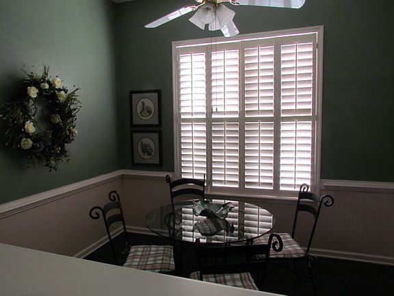 5th image of 234 Farmington Dr W