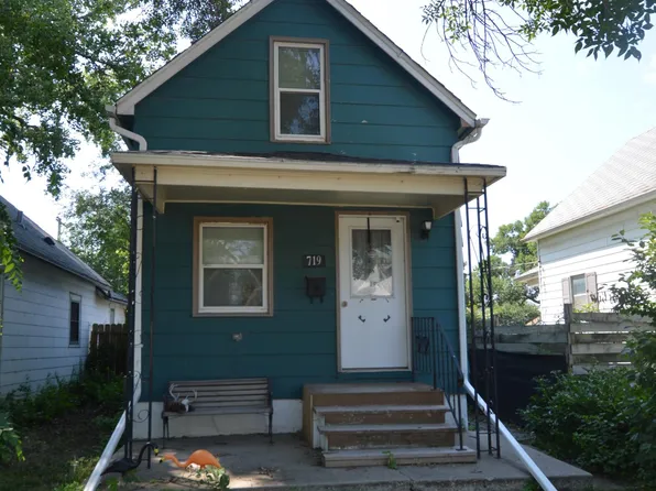 719 3rd Ave SW, Aberdeen, SD 57401