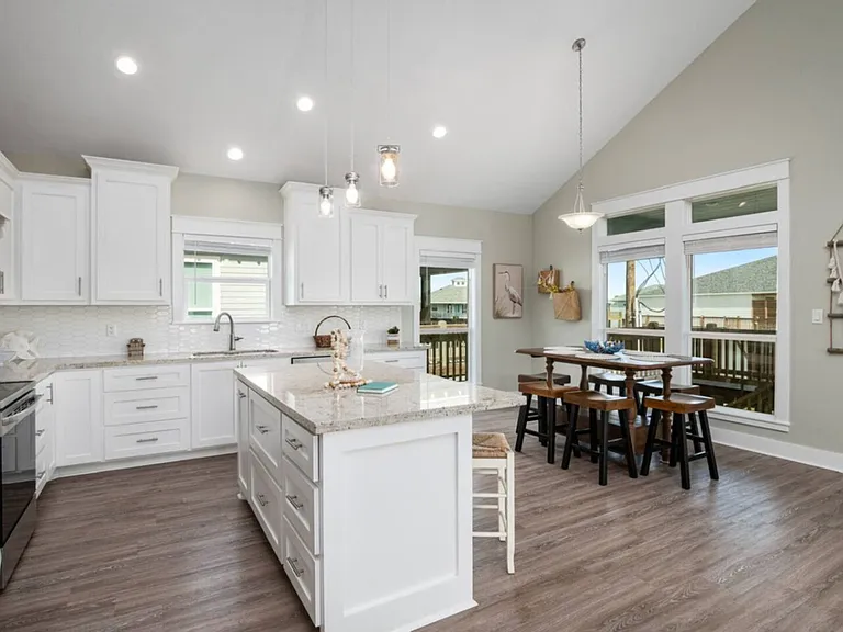 Gulf Shores Dr — Photo 33