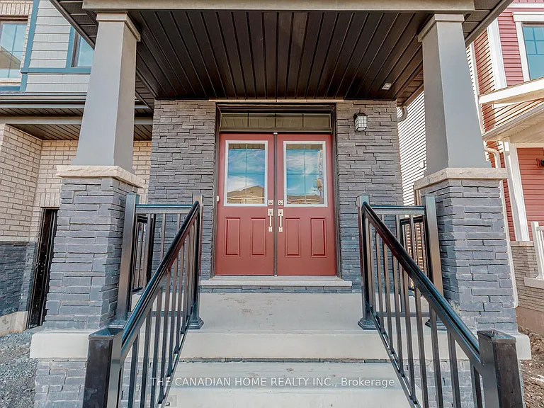 10 Sunflower Cres — Photo 5