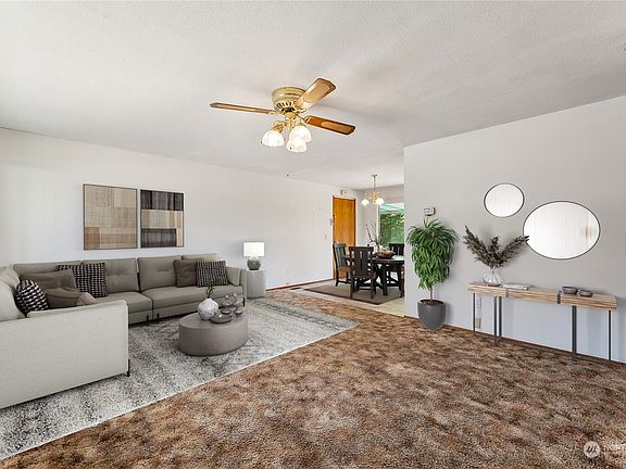 4th image of 1715 106th Street S