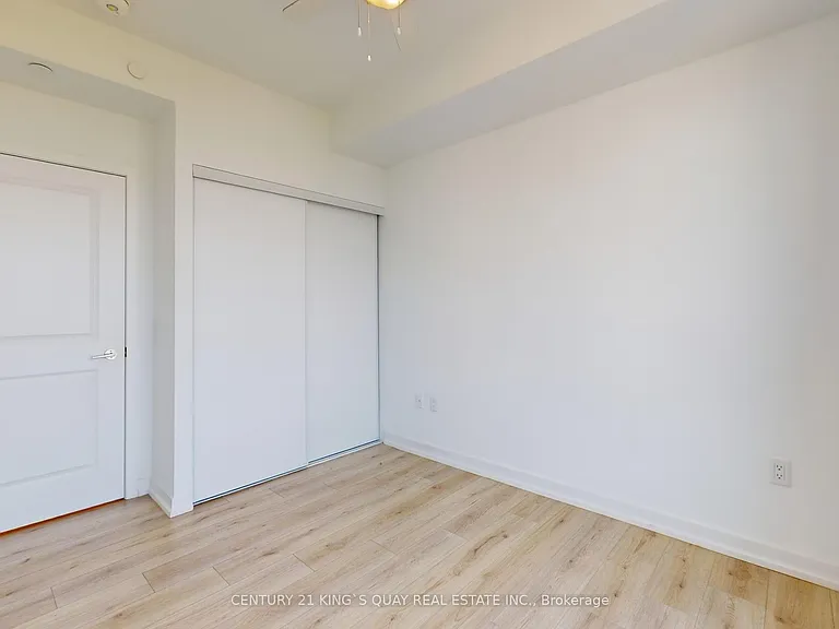 395 Bloor St E #4710 — Photo 22