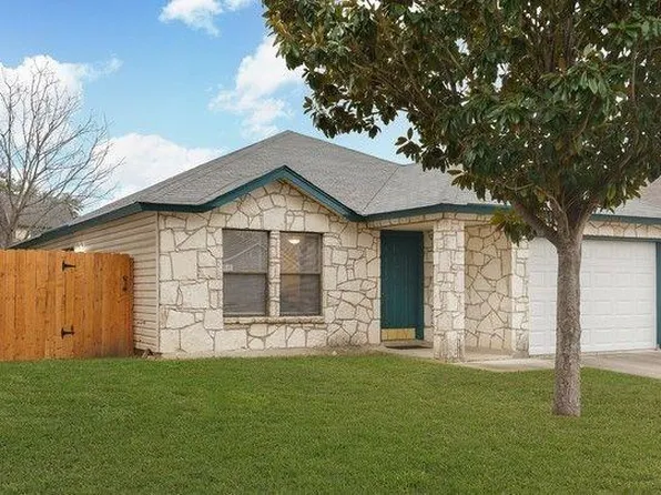 8102 April Bnd, San Antonio, TX 78250