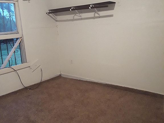 3rd image of 250 Segura St