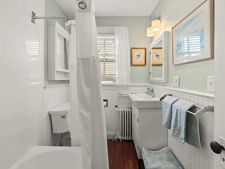 13 Atlantic St #2 — Photo 10
