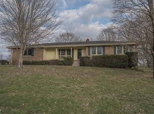 12057 Versailles Rd, Rockvale, TN 37153