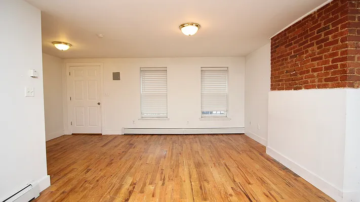 Rented by Nooklyn NYC LLC | media 2