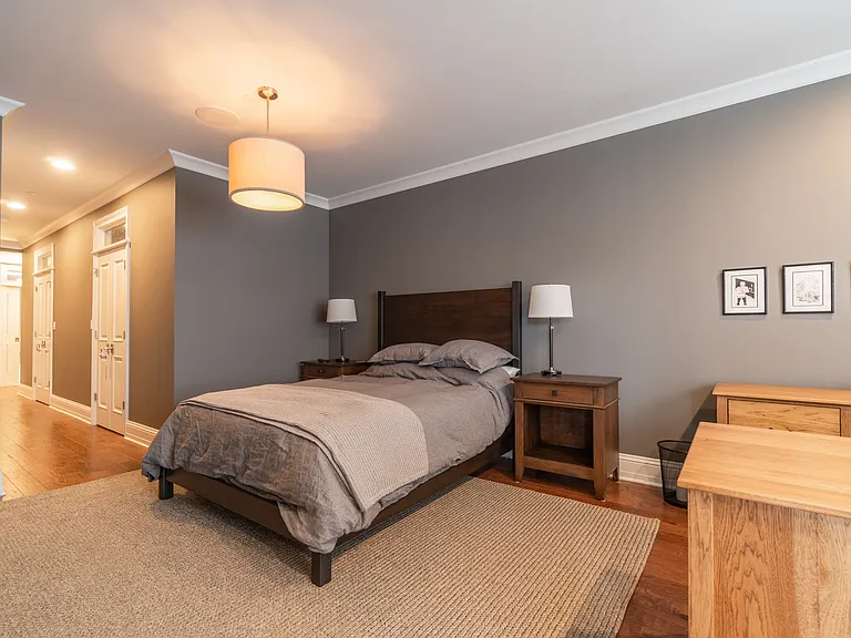 37 Henry St #401 — Photo 26
